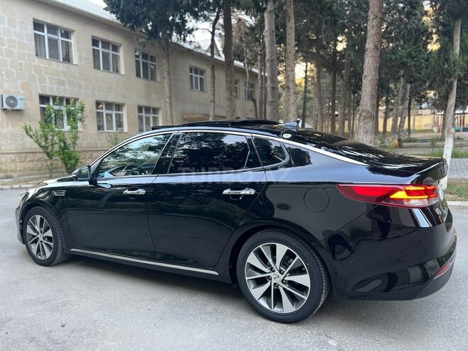 Kia K5-10