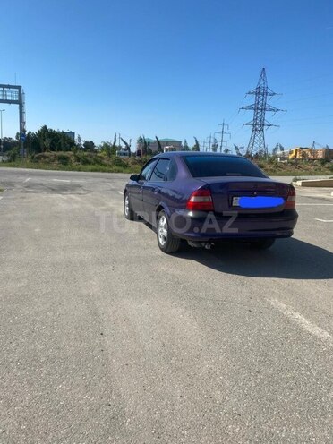 Opel Vectra 1996, 235,000 km - 2.0 l - Bakı