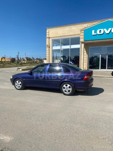 Opel Vectra 1996, 235,000 km - 2.0 l - Bakı