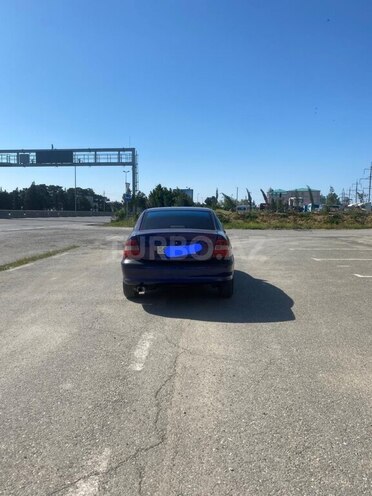 Opel Vectra 1996, 235,000 km - 2.0 l - Bakı