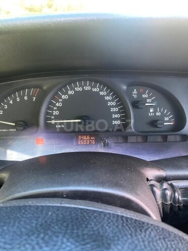 Opel Vectra 1996, 235,000 km - 2.0 l - Bakı