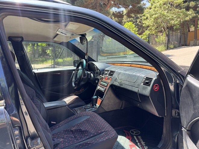 Mercedes C 200 1999, 400,000 km - 2.0 l - Bakı