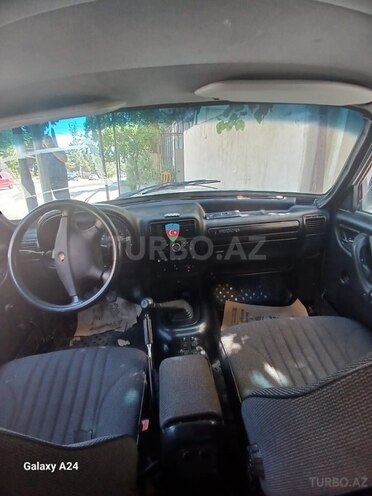 GAZ 31105 2005, 100,000 km - 2.3 l - Bakı