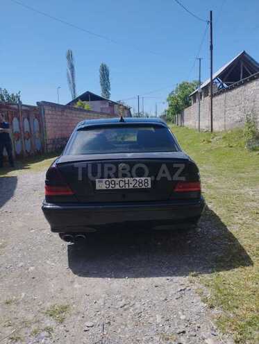 Mercedes C 180 1999, 300,235 km - 1.8 л - Şəki