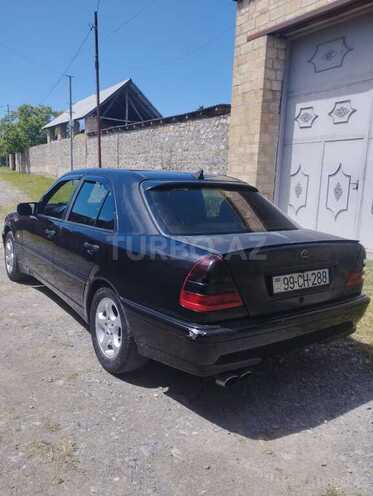 Mercedes C 180 1999, 300,235 km - 1.8 л - Şəki