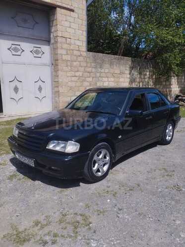 Mercedes C 180 1999, 300,235 km - 1.8 л - Şəki