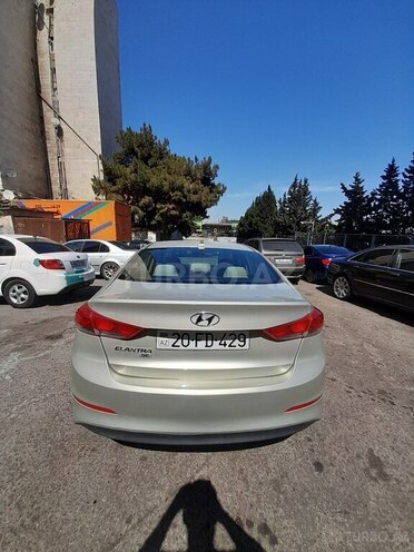 Hyundai Elantra 2017, 68,000 km - 2.0 л - Bakı