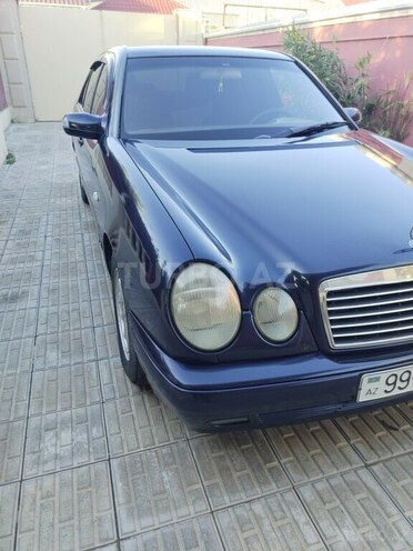 Mercedes E 200 1998, 386,700 km - 2.0 l - Şirvan