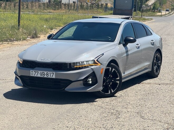 Kia K5-3