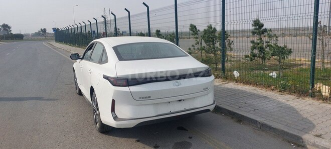 Changan Qiyuan A05 2024, 0 km - 1.5 л - Sumqayıt