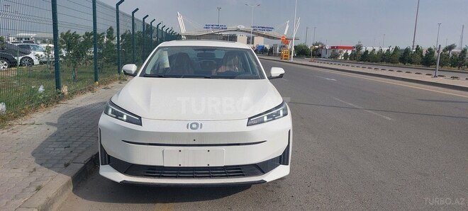 Changan Qiyuan A05 2024, 0 km - 1.5 л - Sumqayıt