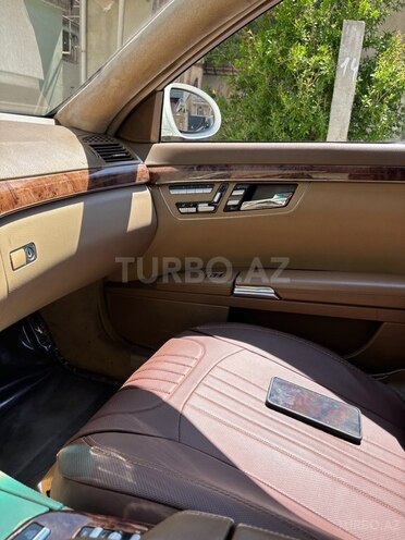 Mercedes S 550 2006, 258,000 km - 5.5 l - Bakı
