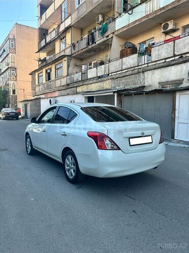 Nissan Sunny 2012, 220,000 km - 1.5 l - Bakı