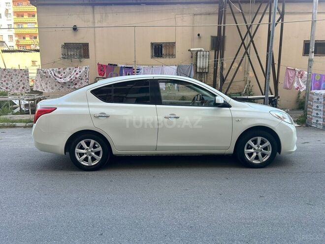 Nissan Sunny 2012, 220,000 km - 1.5 l - Bakı