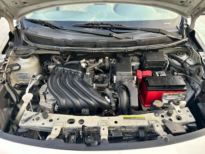 Nissan Sunny 2012, 220,000 km - 1.5 l - Bakı