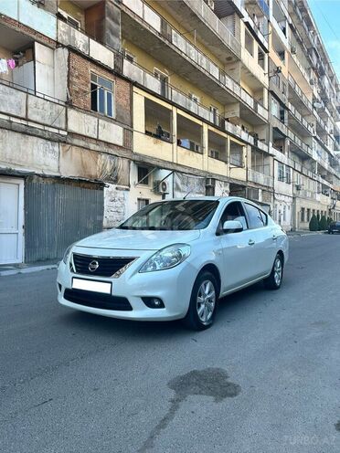 Nissan Sunny 2012, 220,000 km - 1.5 l - Bakı