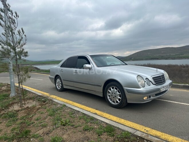 Mercedes E 270 2002, 350,000 km - 2.2 l - Şirvan