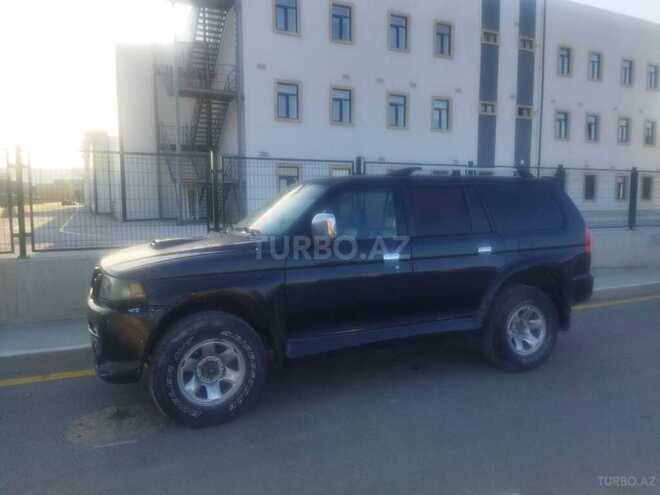 Mitsubishi Pajero 2000, 300,000 km - 2.8 l - Bakı