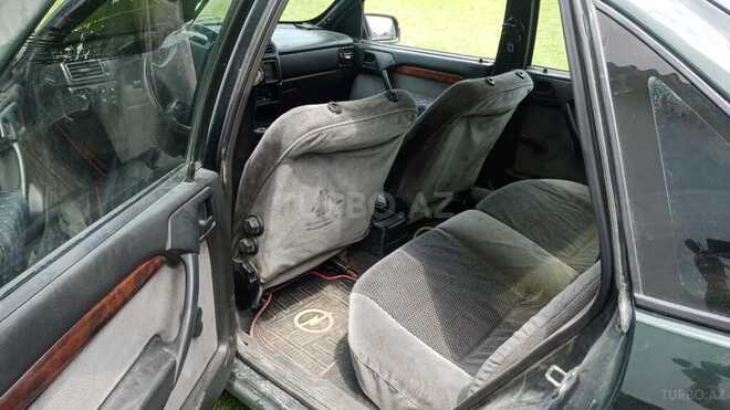 Opel Vectra 1994, 392,473 km - 1.8 l - Zaqatala