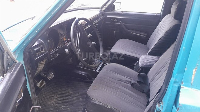 GAZ 24 1989, 234,560 km - 2.4 l - Göygöl