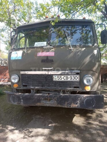 MAZ 5549 1987, 285,600 km - 11.0 л - Zaqatala
