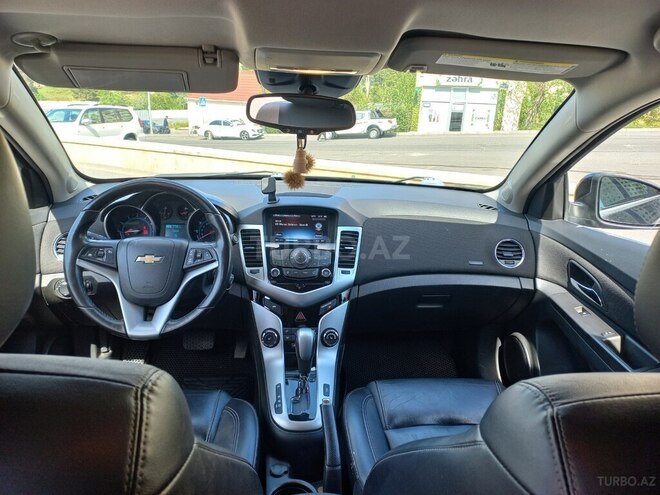 Chevrolet Cruze-7