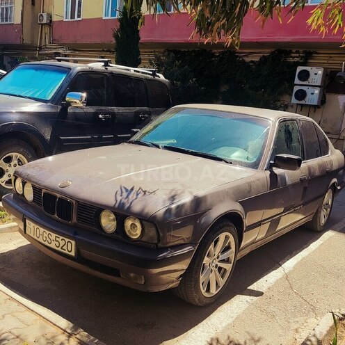 BMW 520 1990, 340,000 km - 2.0 l - Bakı
