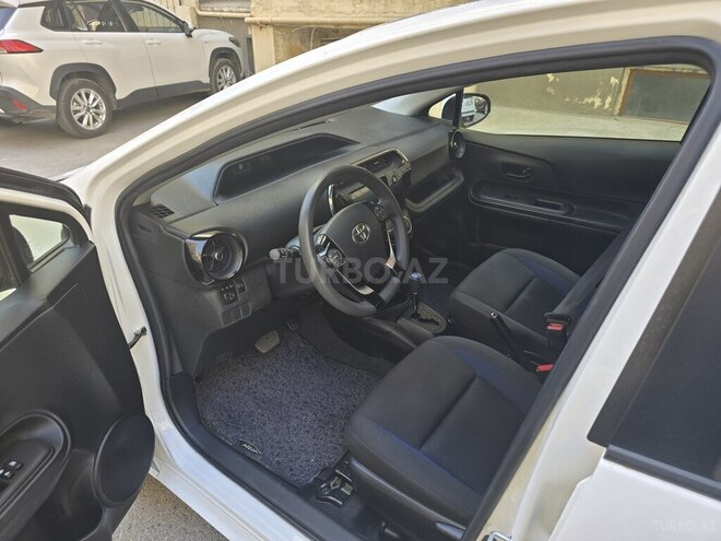 Toyota Aqua 2018, 47,000 km - 1.5 l - Bakı