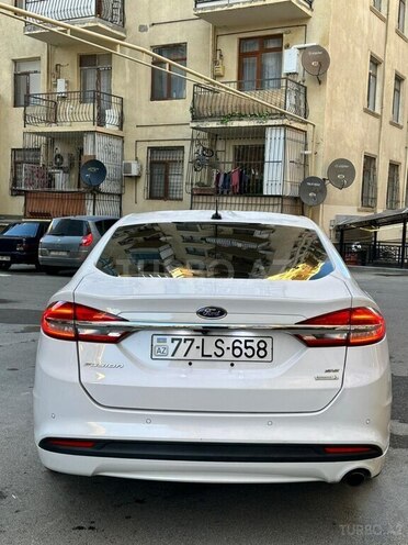 Ford Fusion (North America) 2017, 180,000 km - 1.5 л - Masallı
