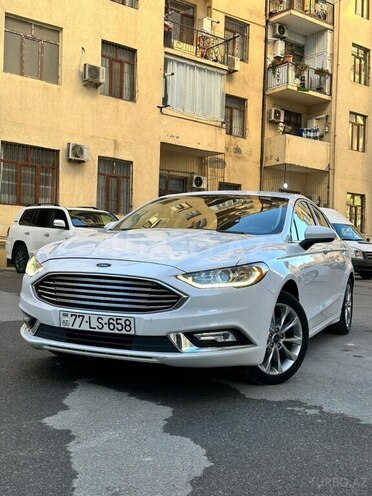 Ford Fusion (North America) 2017, 180,000 km - 1.5 л - Masallı