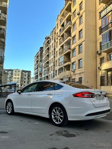 Ford Fusion (North America) 2017, 180,000 km - 1.5 л - Masallı