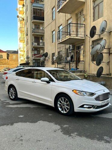 Ford Fusion (North America) 2017, 180,000 km - 1.5 л - Masallı