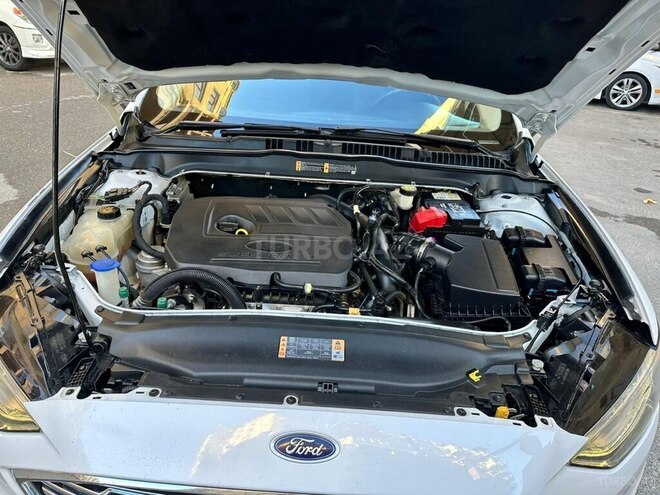 Ford Fusion (North America) 2017, 180,000 km - 1.5 л - Masallı