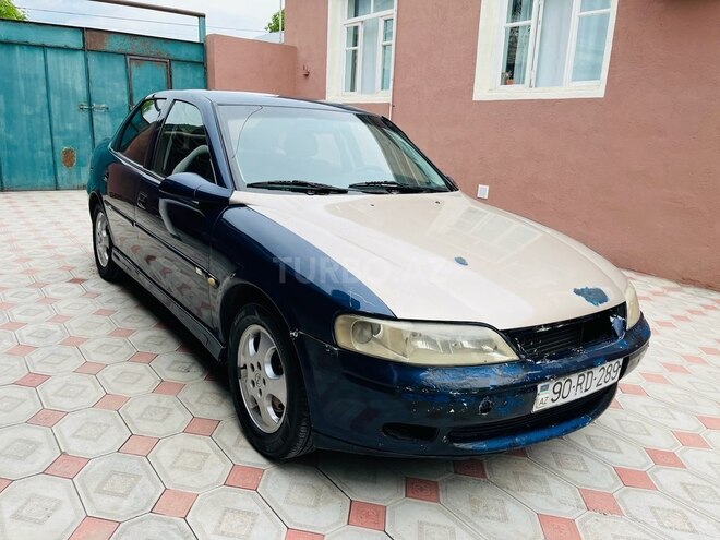 Opel Vectra 1999, 285,635 km - 1.6 l - Qazax