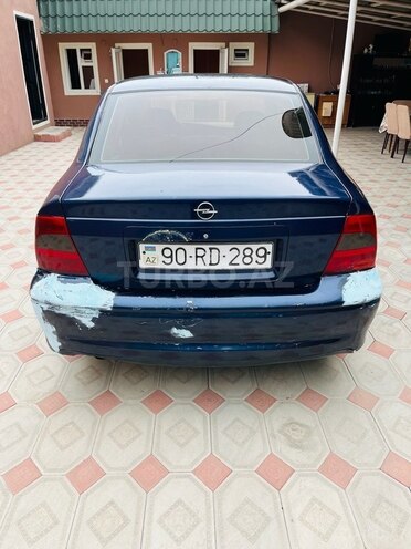 Opel Vectra 1999, 285,635 km - 1.6 l - Qazax