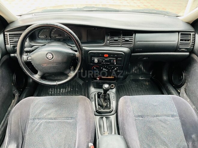 Opel Vectra 1999, 285,635 km - 1.6 l - Qazax