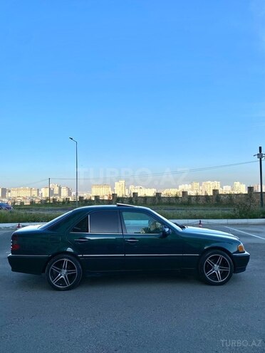 Mercedes C 230 1997, 248,000 km - 2.3 л - Bakı