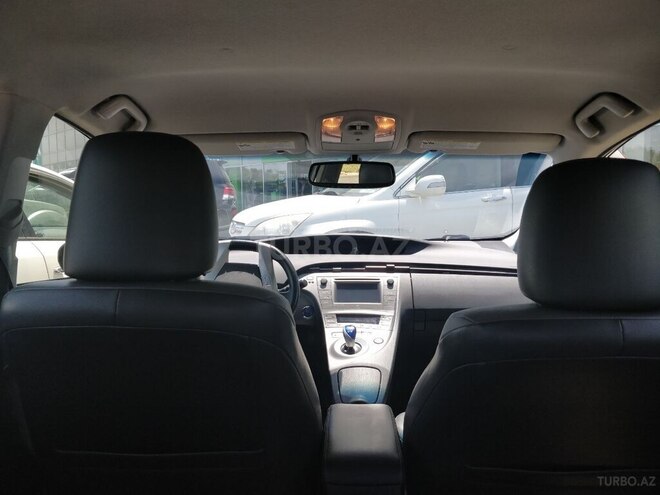 Toyota Prius 2015, 220,739 km - 1.8 l - Bakı
