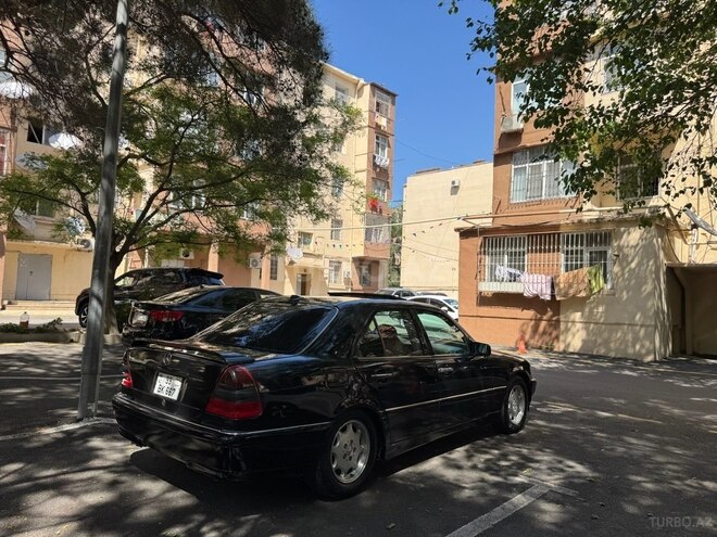 Mercedes C 230 1997, 343,427 km - 2.3 l - Bakı