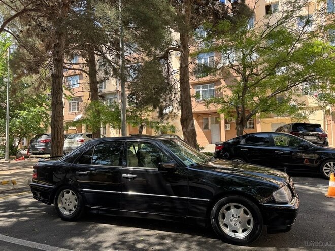 Mercedes C 230 1997, 343,427 km - 2.3 l - Bakı