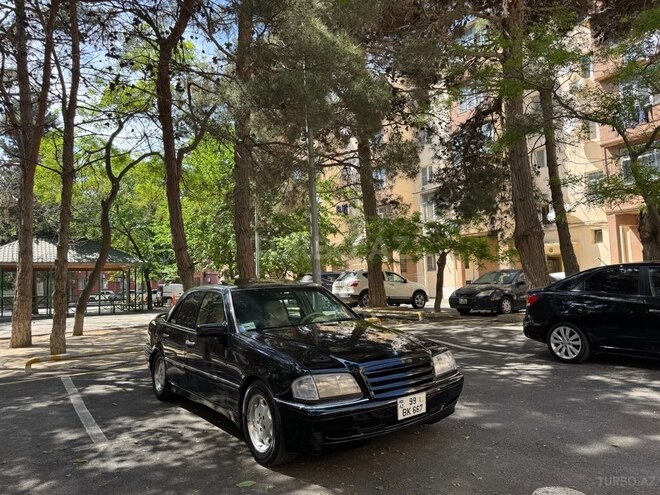 Mercedes C 230 1997, 343,427 km - 2.3 l - Bakı