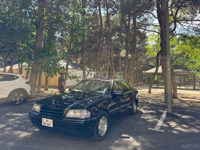 Mercedes C 230 1997, 343,427 km - 2.3 l - Bakı