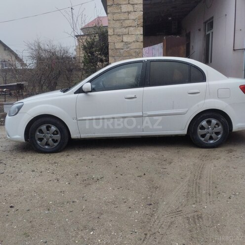 Kia Rio 2011, 500,000 km - 1.4 л - Bakı