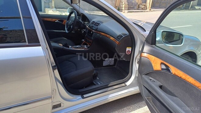 Mercedes E 220 d 2007, 333,256 km - 2.2 л - Bakı