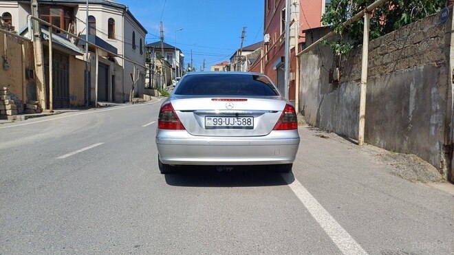 Mercedes E 220 d 2007, 333,256 km - 2.2 л - Bakı