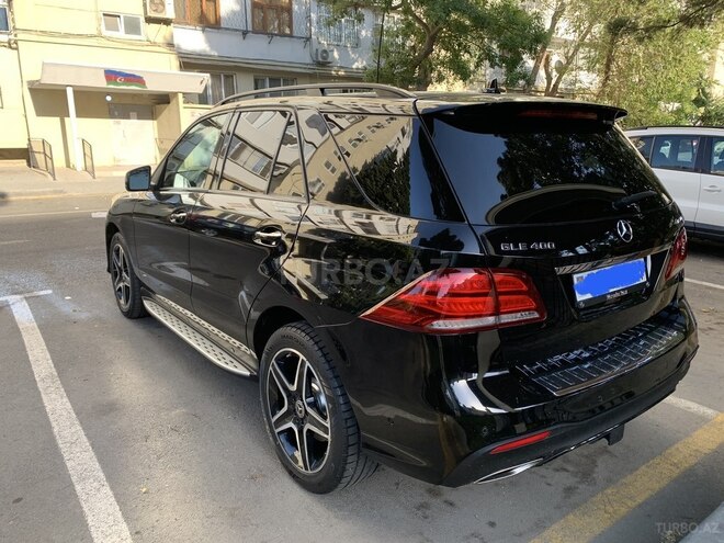 Mercedes GLE 400 4MATIC 2018, 120,000 km - 3.0 l - Bakı