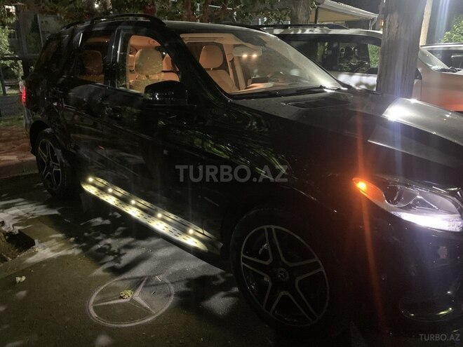 Mercedes GLE 400 4MATIC 2018, 120,000 km - 3.0 l - Bakı