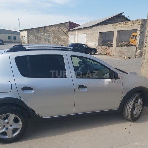 Renault Sandero Stepway 2014, 222,000 km - 1.6 l - Bakı