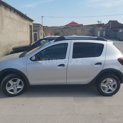 Renault Sandero Stepway 2014, 222,000 km - 1.6 l - Bakı