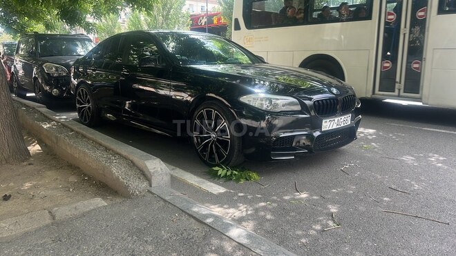 BMW 528 2012, 300,000 km - 2.0 l - Bakı
